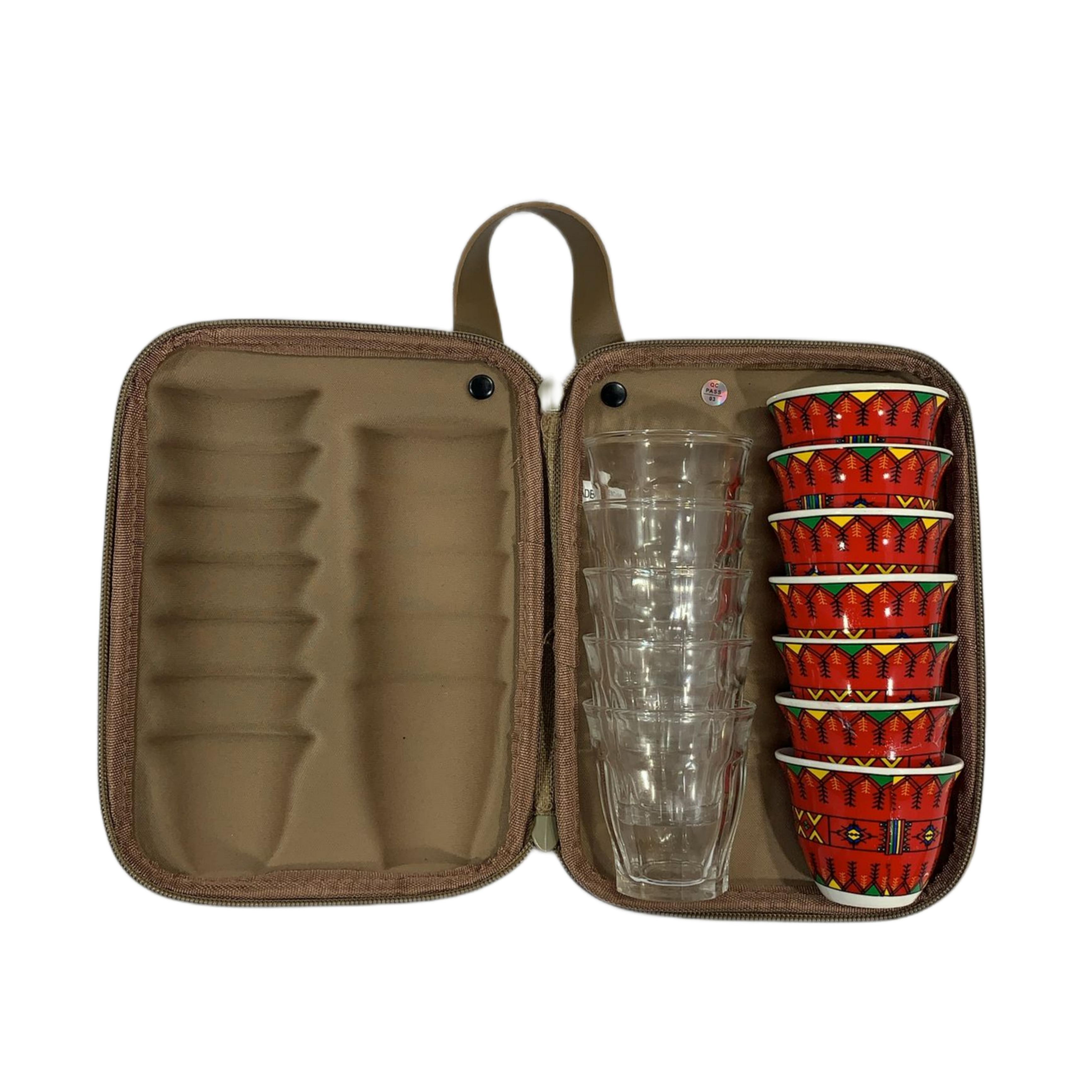 شنطة5 بيالات و 7 فناجيل احمر  